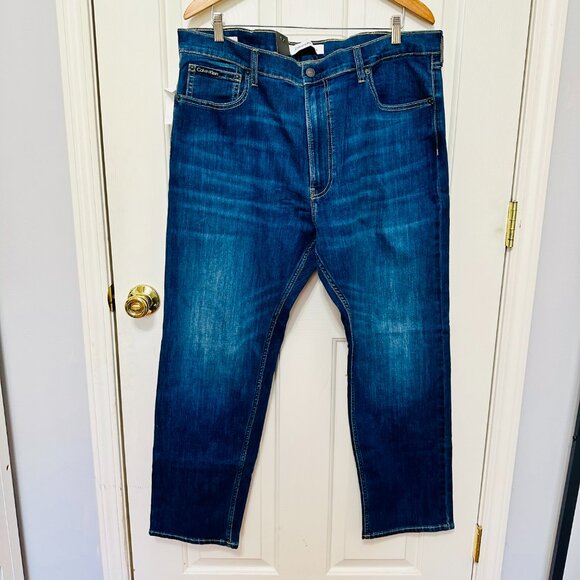 CALVIN KLEIN ASHTON SLIM STRAIGHT FIT MEDIUM WASH BLUE JEANS DENIM 40Wx30L - Picture 1 of 8